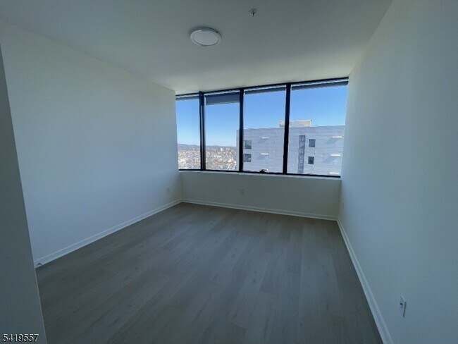 Photo - 258 S Harrison St