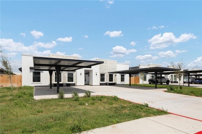 Photo - 21 Selena St Unidad 3