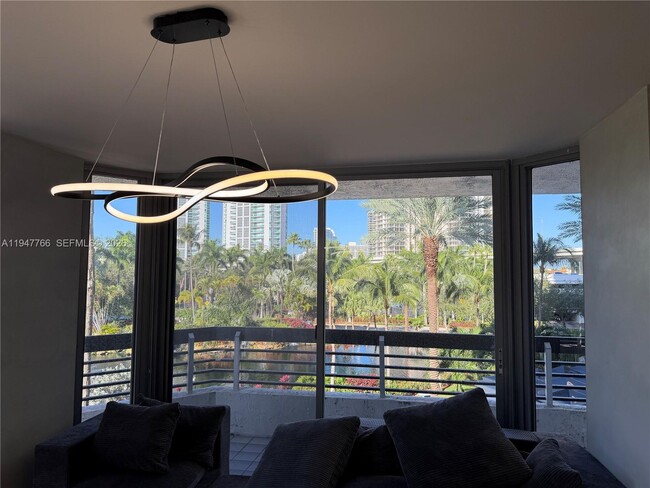 Photo - 19101 NE 36th Pl Unit 406