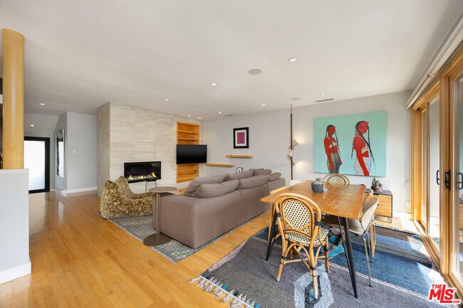 Photo - 4108 Murietta Ave