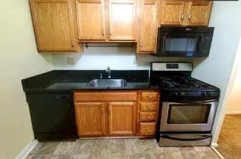 Photo - 5604 Crenshaw Rd Unit 1531