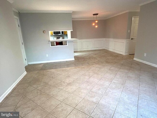 Building Photo - 312 Old Forge Crossing Unit 312