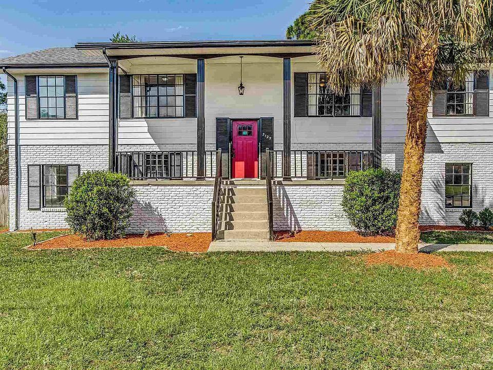 Photo - 3125 Logan Dr House