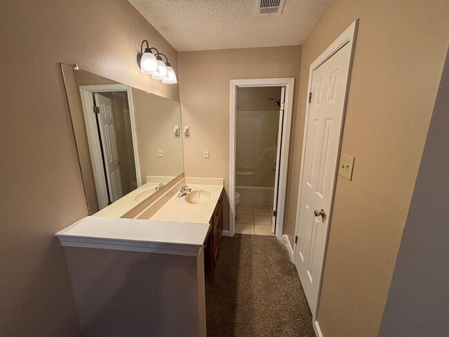 2552 Arborgreen Cove