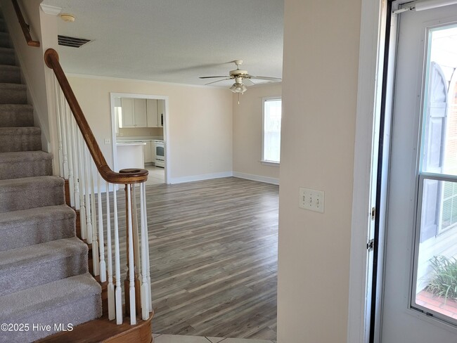 Photo - 3032 Edward Ct
