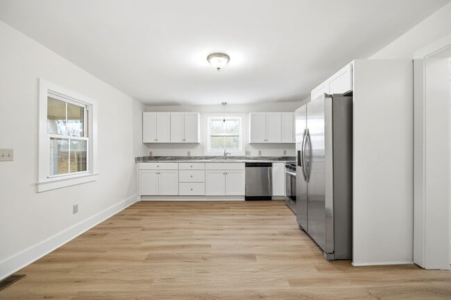 Photo - 1839 Spring Hill Rd