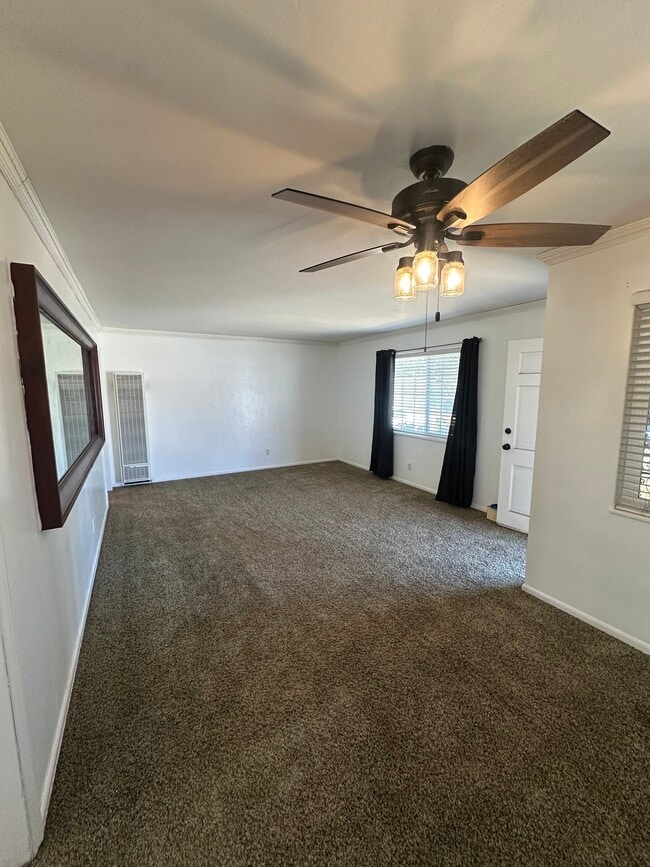 Photo - 6041 Albemarle St