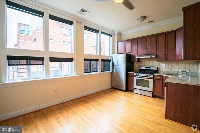 Building Photo - 526 S 3rd St Unit 3F Rental