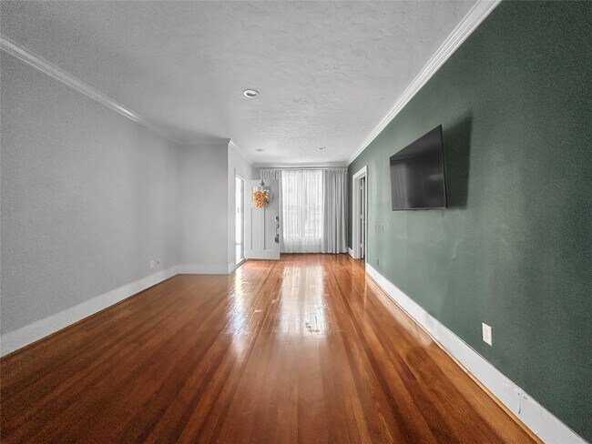 Photo - 1310 Anita St Unit B