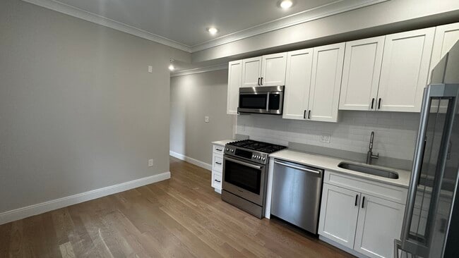 Photo - 50 Englewood Ave Unidad #6