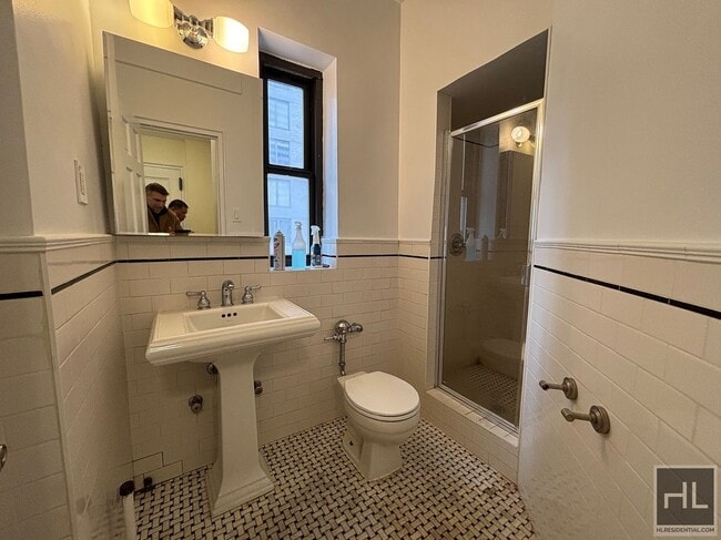 Photo - EAST 56 STREET Unidad PHGOO