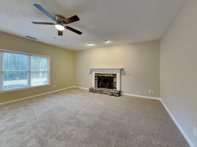 Photo - 1003 Smithwyck Dr