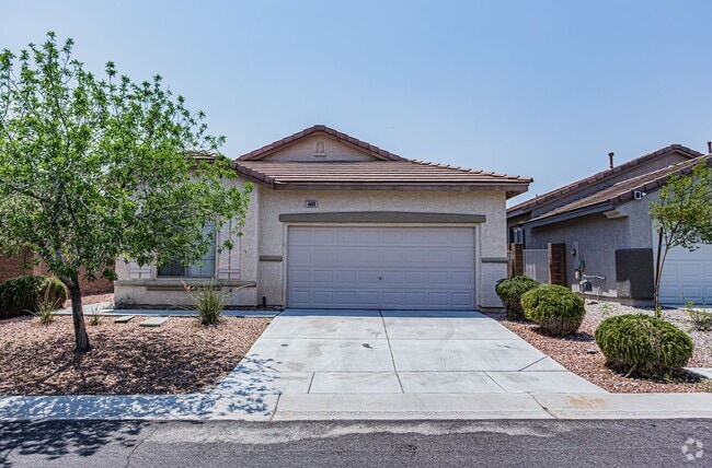 Building Photo - 1 Story home located in Southern Highlands