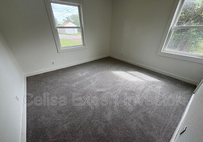 Photo - 3128 Mc Donald St