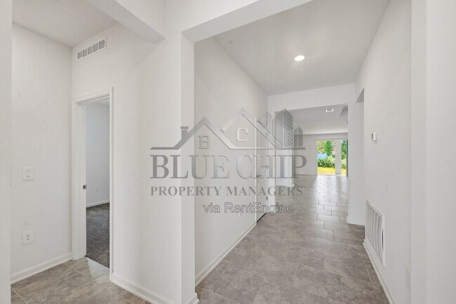Photo - 3048 Country Side Dr