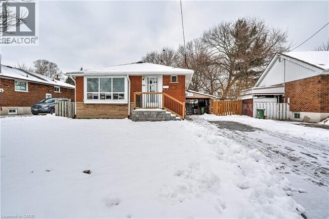 Photo - 164 W 19th St