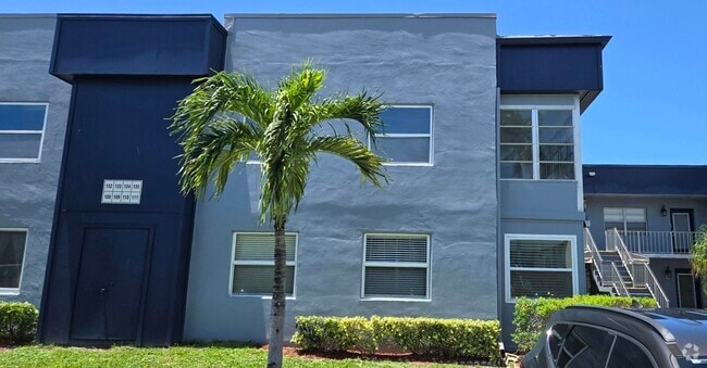 Building Photo - 134 Burgundy B Rental