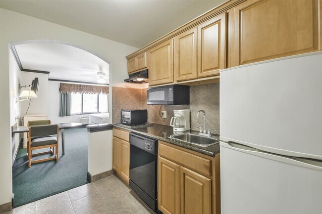 Photo - 1025 Swanson St Unit 308