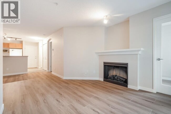 Photo - 7330 Salisbury Ave Unit 213