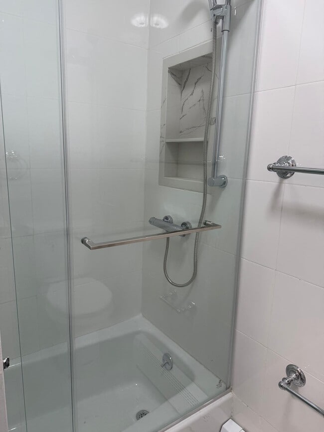 Photo - 11031 72nd Dr Unit 3 floor