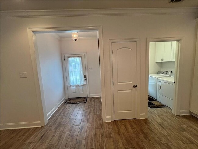 Photo - 2708 Volpe Dr