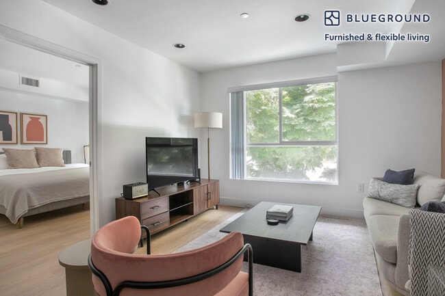 Photo - 1539 Beloit Ave Unit FL2-ID1076