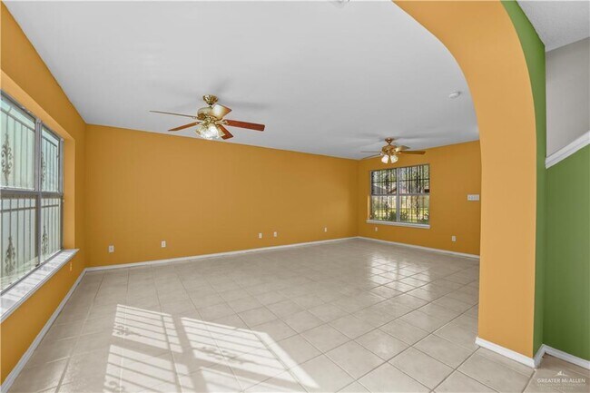 Photo - 22 San Ignacio Ave