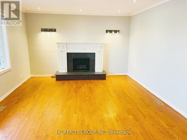 Photo - 2222 Kennedy Rd