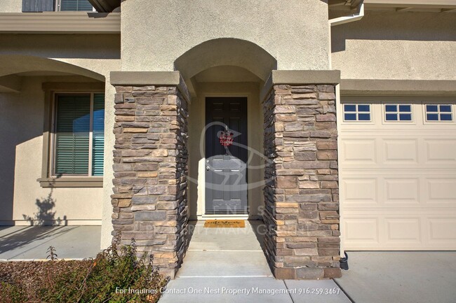 Photo - Stunning 4-bedroom, 3-bathroom Home in the heart of Lincoln!