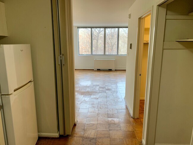 Photo - MOVE IN SPECIAL Spectacular Studio in Van ... Unidad 412