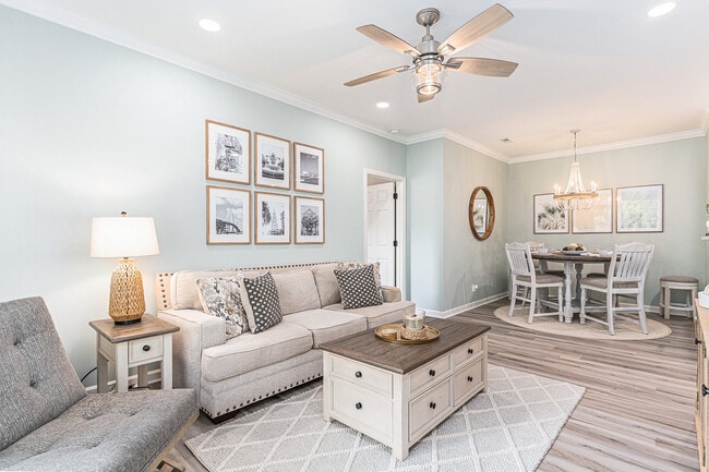 Open living area with Smart TV - 1600 Long Grove Dr Unit 115