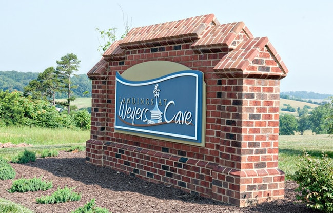Landings at Weyers Cave