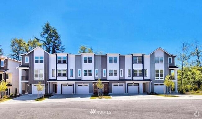 Building Photo - 13717 Admiralty Way Rental