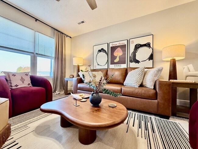 Photo - 232 Taylor Dr