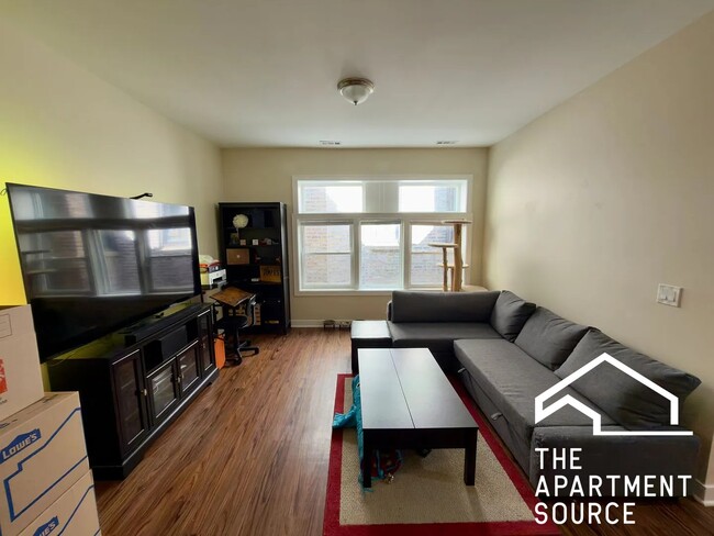 Photo - 3550 W Lawrence Ave Unit 2N