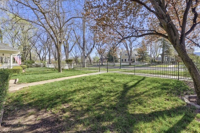 Photo - Historic Mount Vernon 4x1.5 Home Steps from Downtown Prescott