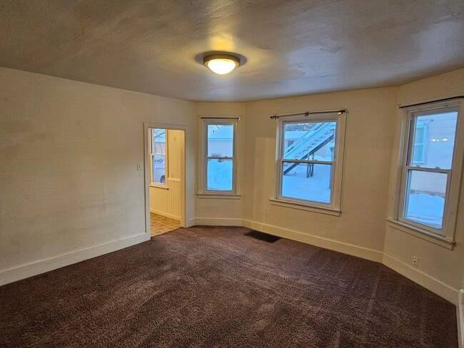 Photo - 905 S 21st St Unit Lower