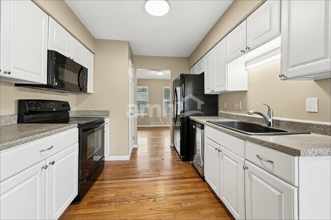 6486 Cobblers Trail