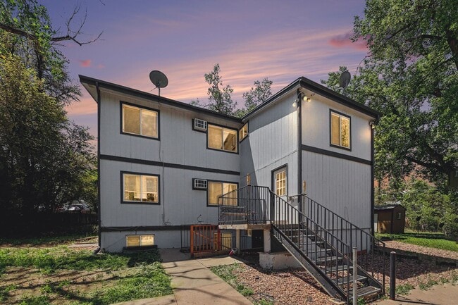 Photo - FOR RENT! Beautifully Remodeled 2 Bed/1 Bath Unit – Don’t Miss Out! Unit 5415