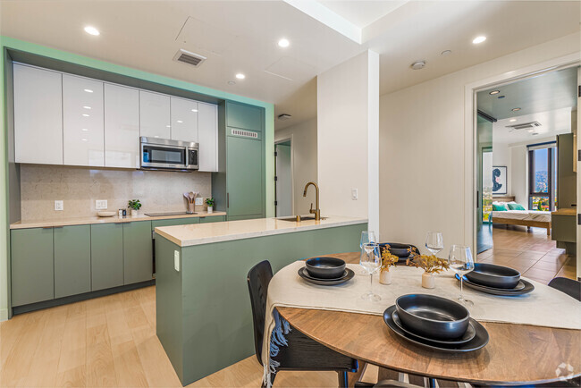 Building Photo - 6401 Wilshire Blvd Unit 1008D Rental