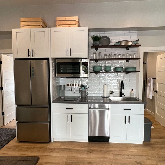 Photo - CALL FOR SPECIAL!!!Open for FALL and Winte...