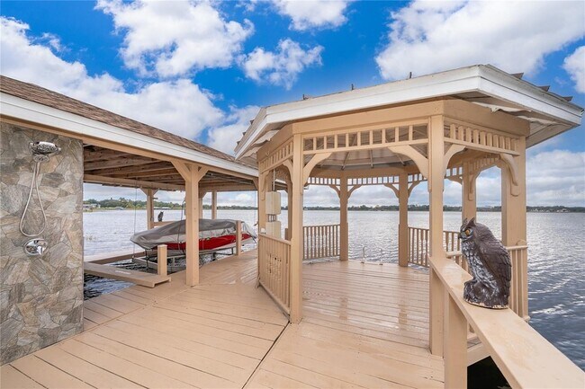 Photo - 1649 Lake Villa Dr House