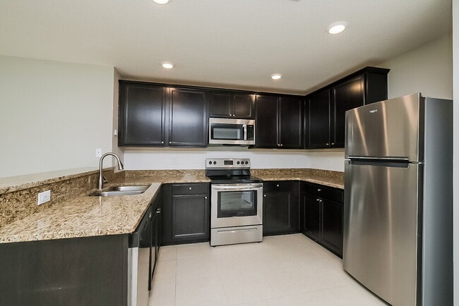 Photo - 8548 Silverbell Loop