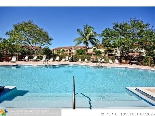 1220 Villa Cir Unit 1220