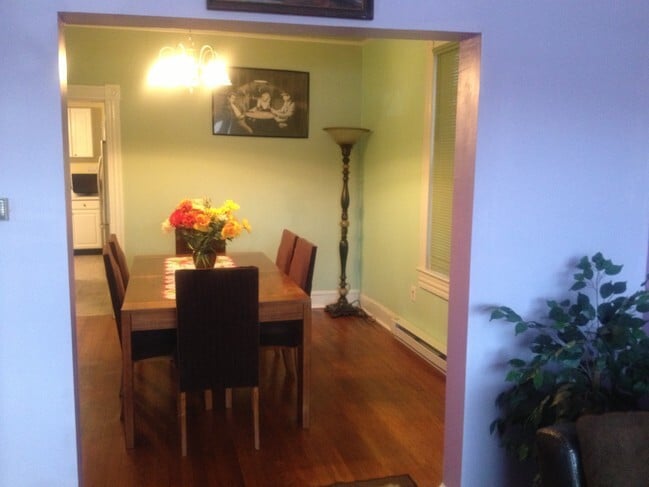 Photo - 221 E Potomac St Unit A