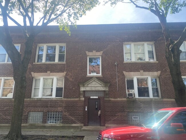 Building Photo - 1253 W 80th St
