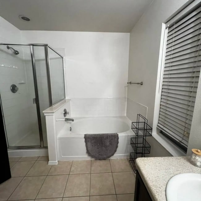 Photo - 4512 Claret Ct