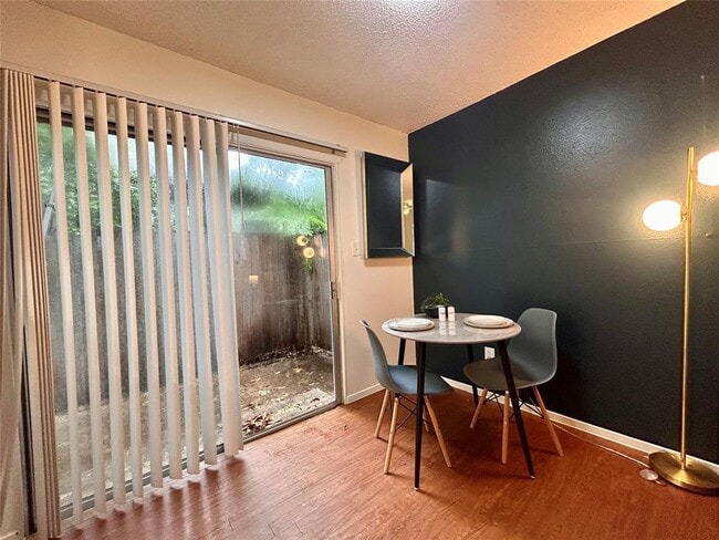 Photo - 4209 Avenue B Unit 206