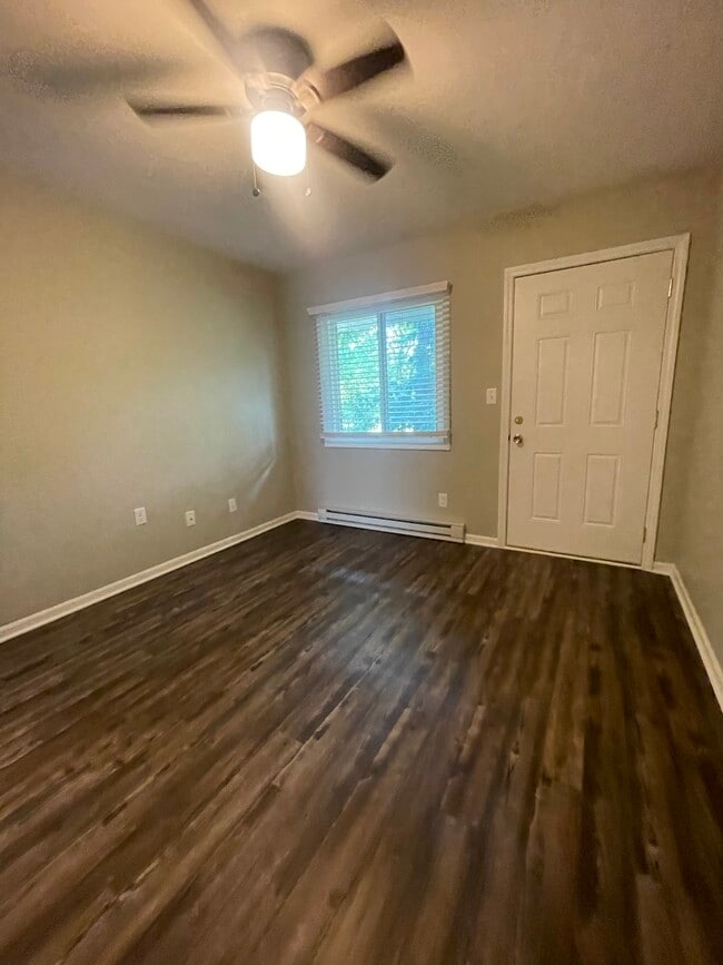 Photo - 207 W Walworth St Unit Apartment 26