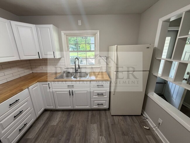 Photo - 1316 N Main St Unit South